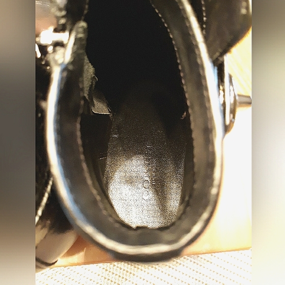 EUC Coach Patricia Leather Blk Booties 9M - Picture 11 of 16